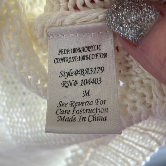 COPY - Blu pepper sweater size Medium - Picture 8 of 9